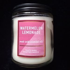 WHITE BARN Strawberry Lemonade Candle